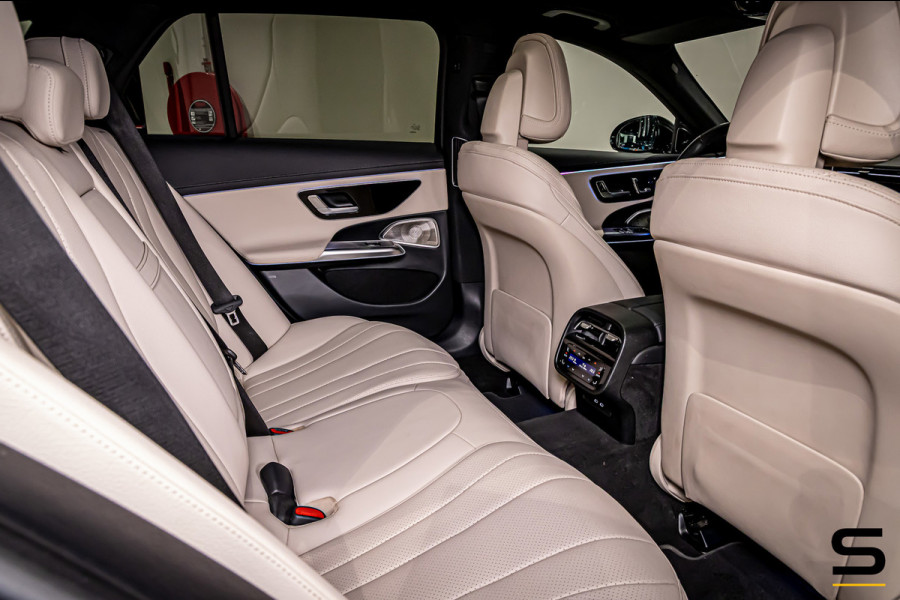 Mercedes-Benz E-Klasse Estate 300 e Exclusive Line|Pano|Full
