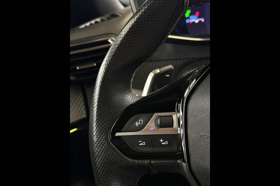 Peugeot 2008 1.2 PureTech 130 GT CarPlay Trekhaak Camera