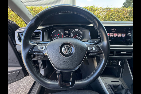 Volkswagen Polo 1.0 MPI Comfortline TREKHAAK / CARPLAY / NAVI / CRUISE / NL AUTO MET NAP