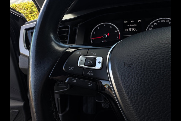 Volkswagen Polo 1.0 MPI Comfortline TREKHAAK / CARPLAY / NAVI / CRUISE / NL AUTO MET NAP