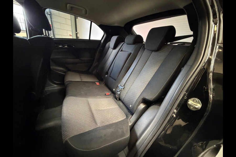 Mitsubishi Eclipse Cross 2.4 PHEV Instyle Navi, Camera, Carplay, Stoelverwarming