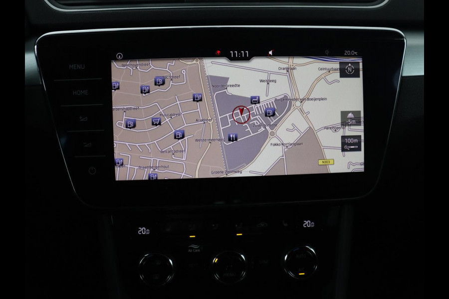 Škoda Superb Combi 1.5 TSI ACT Ambition Business | Panoramadak | Trekhaak | Memory | Adaptive cruise | Carplay | Stoelverwarming | Full LED | Park assist |
