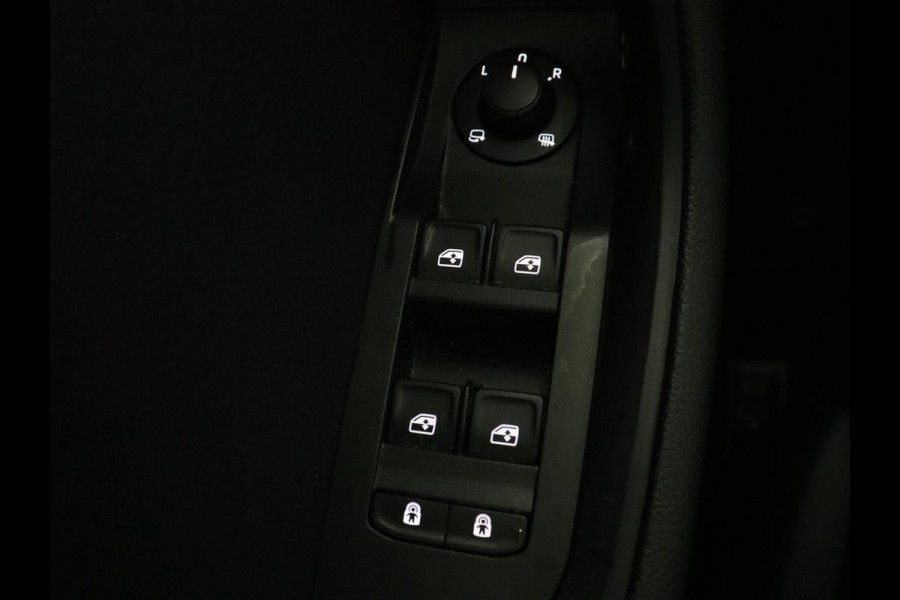Škoda Superb Combi 1.5 TSI ACT Ambition Business | Panoramadak | Trekhaak | Memory | Adaptive cruise | Carplay | Stoelverwarming | Full LED | Park assist |