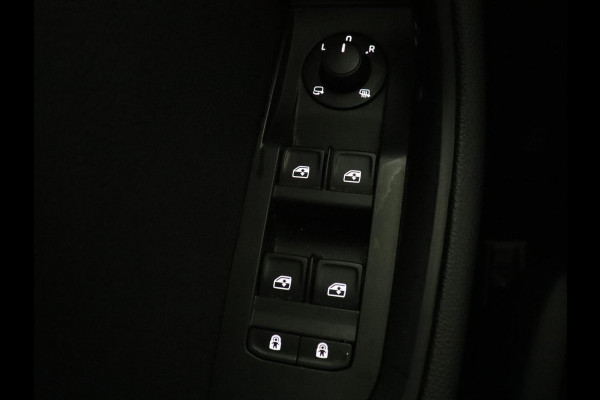 Škoda Superb Combi 1.5 TSI ACT Ambition Business | Panoramadak | Trekhaak | Memory | Adaptive cruise | Carplay | Stoelverwarming | Full LED | Park assist |