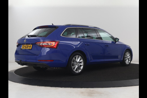Škoda Superb Combi 1.5 TSI ACT Ambition Business | Panoramadak | Trekhaak | Memory | Adaptive cruise | Carplay | Stoelverwarming | Full LED | Park assist |