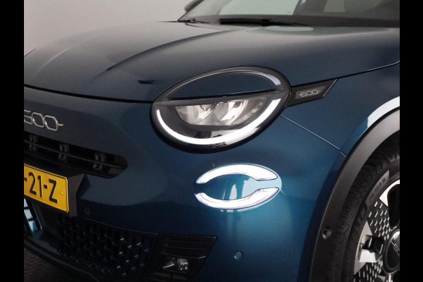 Fiat 600 1.2 Hybrid La Prima Bicolore | Garantie tot 05-2035!* | Apple Carplay & AndroidAUTO | Dodehoek detectie | Parkeersensoren
