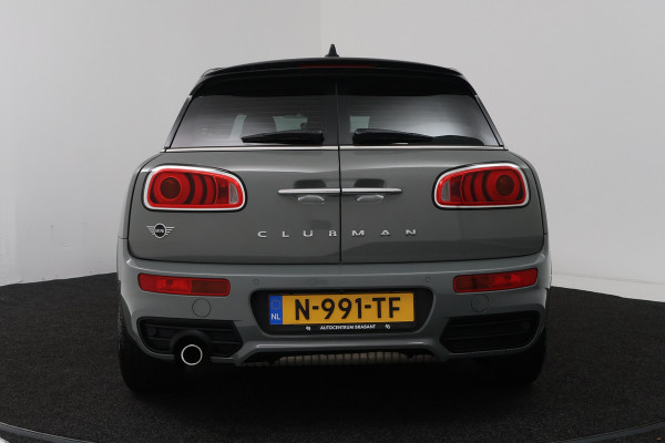MINI Clubman 1.5 One Chili (STOELVERWARMING, CAMERA, DEALER ONDERHOUDEN)