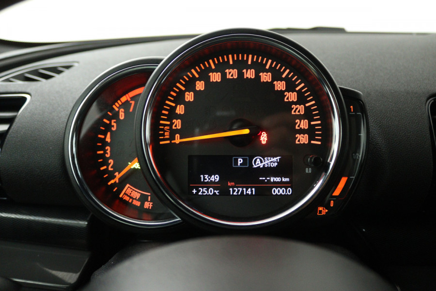 MINI Clubman 1.5 One Chili (STOELVERWARMING, CAMERA, DEALER ONDERHOUDEN)