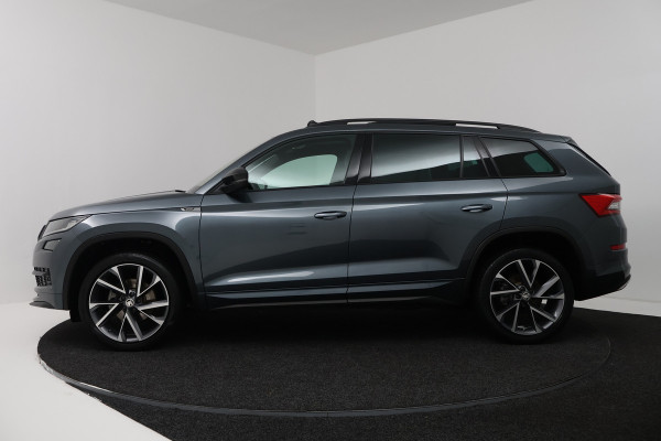 Škoda Kodiaq 1.5 TSI Sportline Business (PANORAMADAK, DIGITALE COCKPIT, STOEL/STUUR VERWARMING, ELEKTR STOELEN)