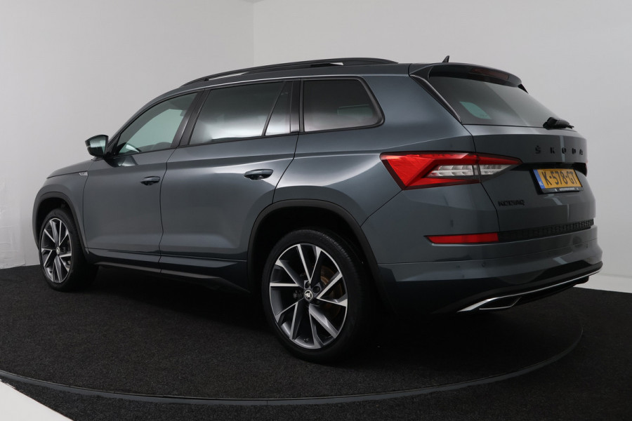 Škoda Kodiaq 1.5 TSI Sportline Business (PANORAMADAK, DIGITALE COCKPIT, STOEL/STUUR VERWARMING, ELEKTR STOELEN)