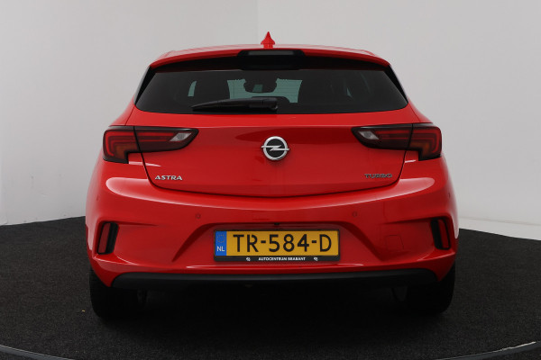 Opel Astra 1.4 Innovation (ACHTERUITRIJCAMERA, NAVIGATIE, PARKEERSENSOREN)