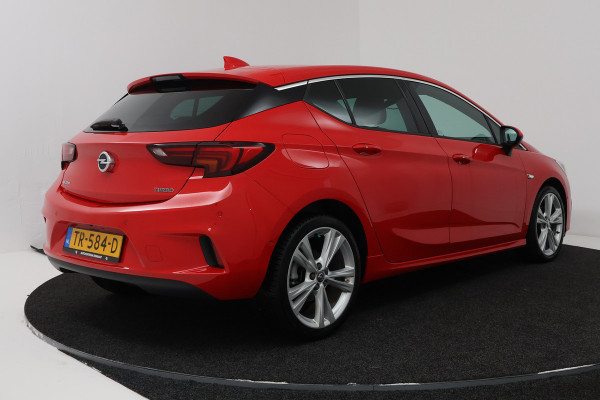 Opel Astra 1.4 Innovation (ACHTERUITRIJCAMERA, NAVIGATIE, PARKEERSENSOREN)
