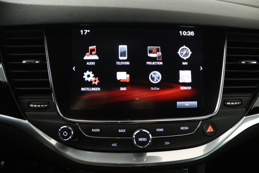 Opel Astra 1.4 Innovation (ACHTERUITRIJCAMERA, NAVIGATIE, PARKEERSENSOREN)