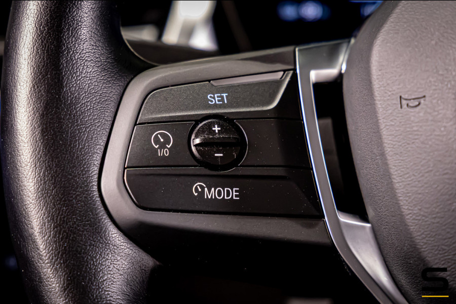 BMW iX1 XDrive30 Launch Edition 67 kWh|Camera|CarPlay|BTW|1e