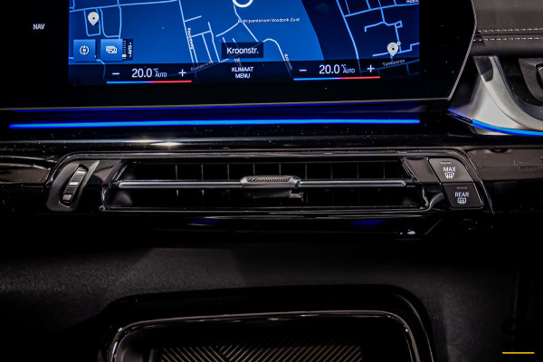 BMW iX1 XDrive30 Launch Edition 67 kWh|Camera|CarPlay|BTW|1e
