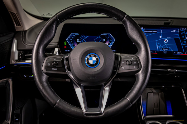 BMW iX1 XDrive30 Launch Edition 67 kWh|Camera|CarPlay|BTW|1e