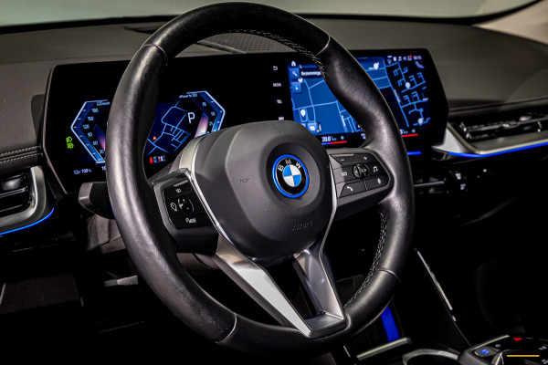 BMW iX1 XDrive30 Launch Edition 67 kWh|Camera|CarPlay|BTW|1e