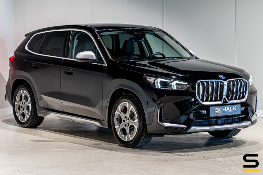 BMW iX1 XDrive30 Launch Edition 67 kWh|Camera|CarPlay|BTW|1e