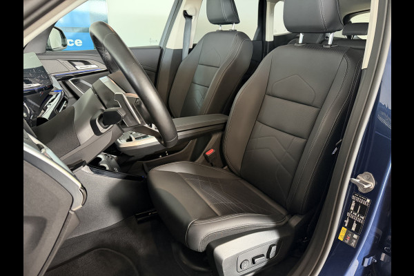 BMW X1 xDrive30e 327 PK Panoramadak / Leer / HUD / Trekhaak / 360 camera