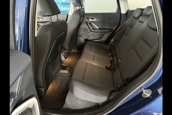BMW X1 xDrive30e 327 PK Panoramadak / Leer / HUD / Trekhaak / 360 camera