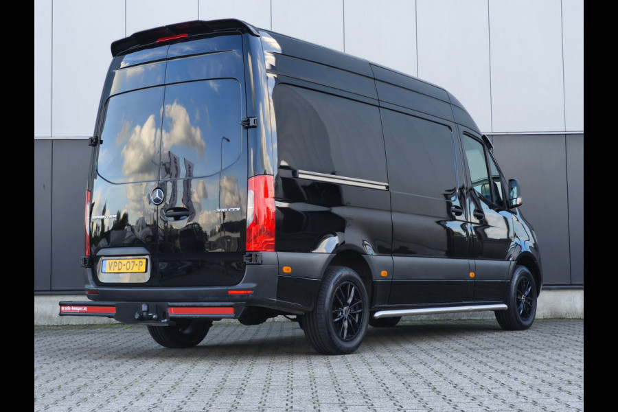 Mercedes-Benz Sprinter 316 RWD AUTOMAAT CRUISE CLIMA 2800KG TREKHAAK CAMERA STOELVERWARMING L2H2 BLACK EDITION