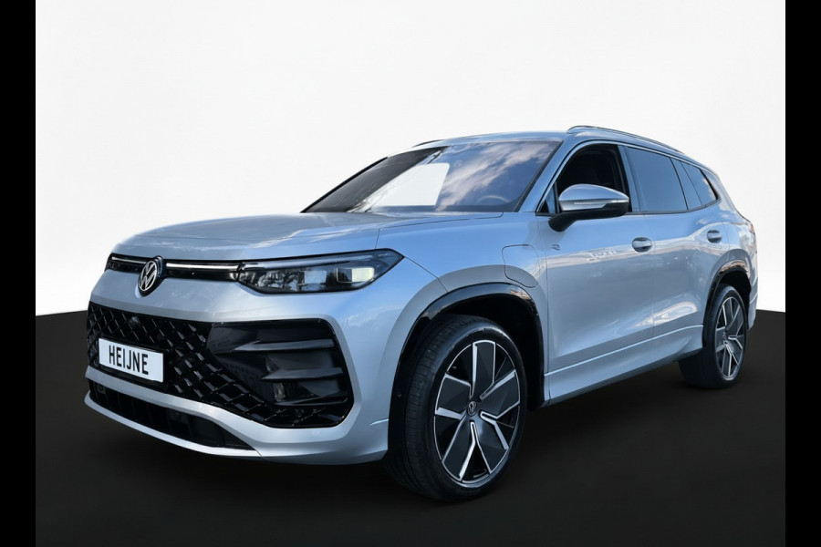 Volkswagen Tayron 1.5 eHybrid 272PK DSG R-LINE SPORT HARMAN-KARDON/360° CAMERA/TREKHAAK FABRIEKSGARANTIE TOT 2030