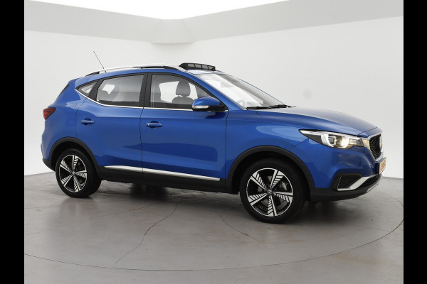MG Mg Zs EV LUXURY 45 kWh + TREKHAAK | PANORAMA | JBL 95,1% SOH | LEDER | CAMERA | ADAPTIVE CRUISE | STOELVERWARMING