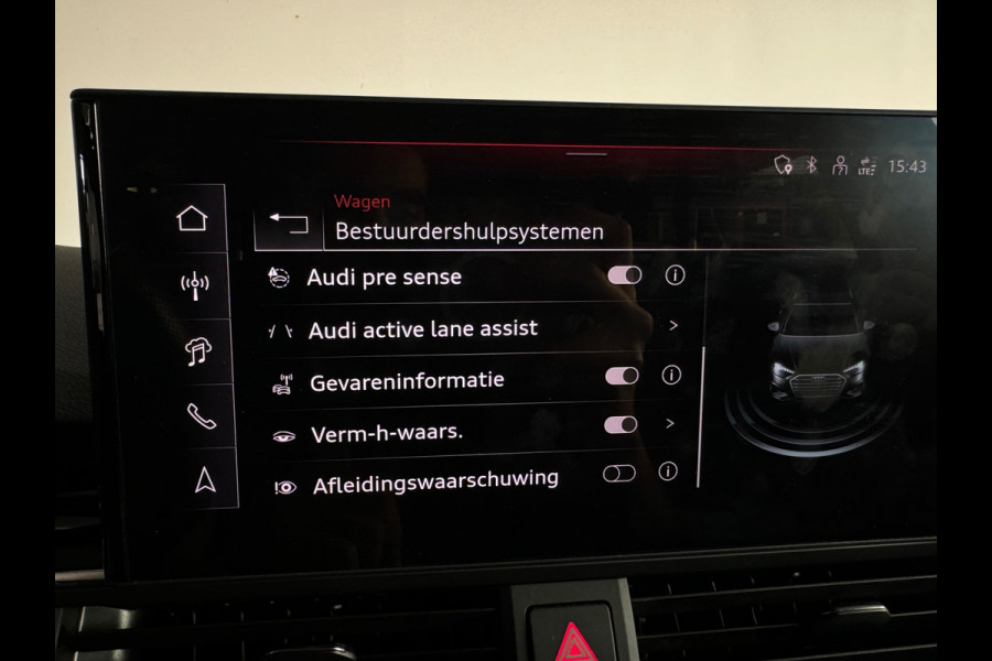 Audi A4 AVANT 35 TFSI S Line Sfeer|Camera|Keyless|BTW|Carplay