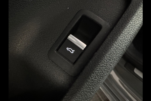 Audi A4 AVANT 35 TFSI S Line Sfeer|Camera|Keyless|BTW|Carplay