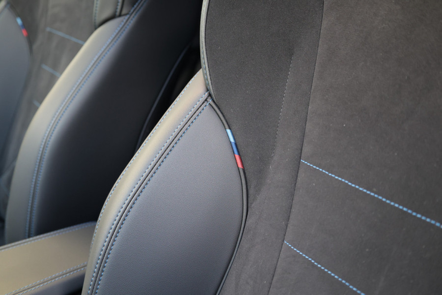 BMW X1 xDrive30e | M-SPORT | NAP! | PANO | H/K AUDIO | MEMORY | 20'' | KEYLESS | LED ADAPTIEF |