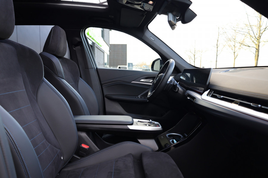 BMW X1 xDrive30e | M-SPORT | NAP! | PANO | H/K AUDIO | MEMORY | 20'' | KEYLESS | LED ADAPTIEF |