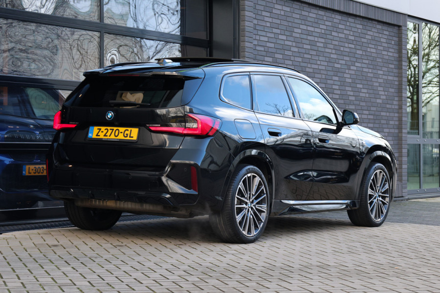 BMW X1 xDrive30e | M-SPORT | NAP! | PANO | H/K AUDIO | MEMORY | 20'' | KEYLESS | LED ADAPTIEF |