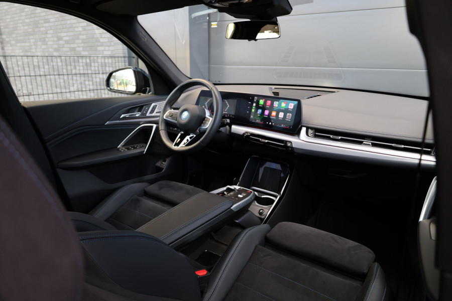 BMW X1 xDrive30e | M-SPORT | NAP! | PANO | H/K AUDIO | MEMORY | 20'' | KEYLESS | LED ADAPTIEF |