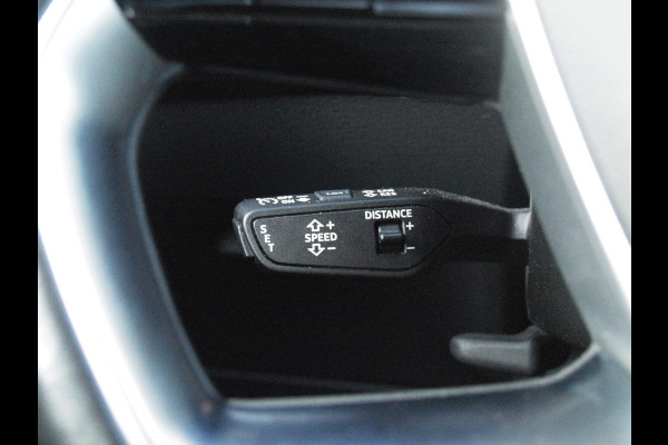Audi e-tron 55 quattro Advanced edition Plus 95 kWh | Black Optic Pakket | Maxton Spoiler | Camera | Sfeerverlichting | NL-Auto |
