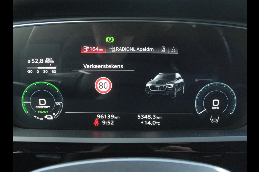 Audi e-tron 55 quattro Advanced edition Plus 95 kWh | Black Optic Pakket | Maxton Spoiler | Camera | Sfeerverlichting | NL-Auto |