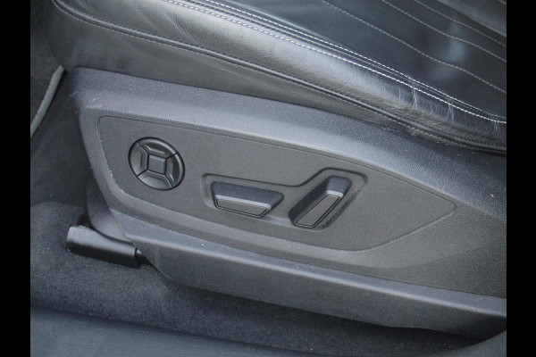 Audi e-tron 55 quattro Advanced edition Plus 95 kWh | Black Optic Pakket | Maxton Spoiler | Camera | Sfeerverlichting | NL-Auto |