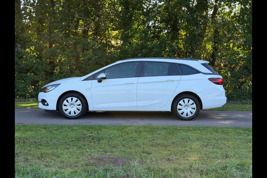 Opel Astra Sports Tourer 1.2 Business Edition | Cruise control + Navi + NAP Nu € 6.950,- !!!