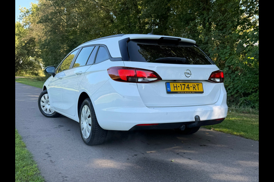 Opel Astra Sports Tourer 1.2 Business Edition | Cruise control + Navi + NAP Nu € 6.950,- !!!
