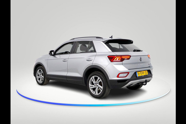 Volkswagen T-Roc 1.5 TSI Life 75 Edition 150 pk Automaat | Navigatie | Trekhaak | Parkeersensoren (Park assist) | Achteruitrijcamera | Adaptieve cruise control | Lane assist | Apple carplay / Android auto |