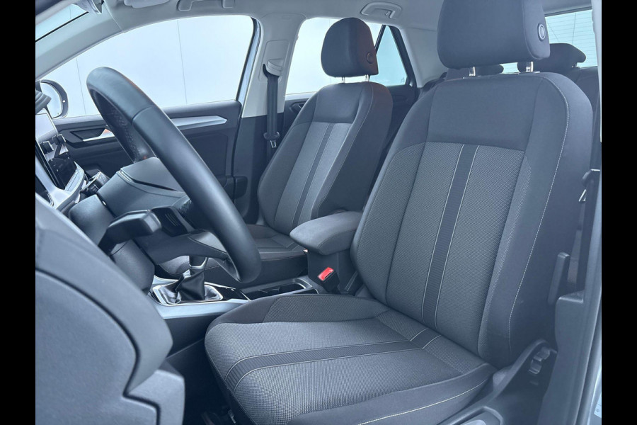 Volkswagen T-Roc 1.5 TSI Life 75 Edition 150 pk Automaat | Navigatie | Trekhaak | Parkeersensoren (Park assist) | Achteruitrijcamera | Adaptieve cruise control | Lane assist | Apple carplay / Android auto |