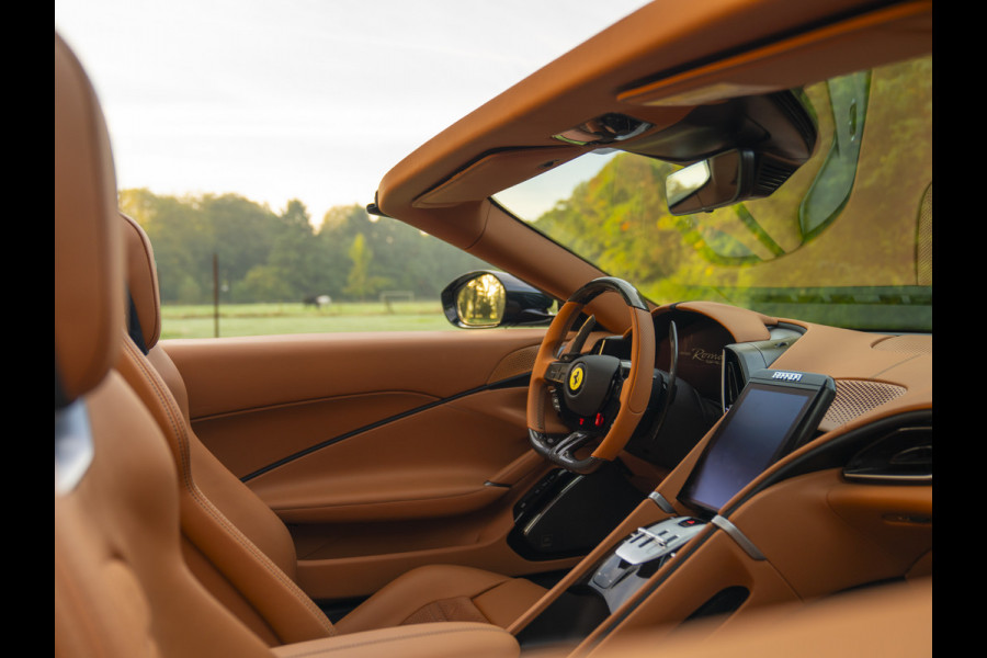 Ferrari Roma Spider 3.9 V8 | Full carbon