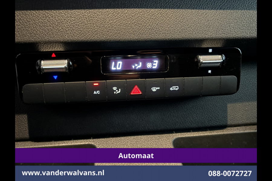 Mercedes-Benz Sprinter 317 CDI 170pk 9G-Tronic Automaat L2H2 Euro6 Airco | Camera | Navigatie | LED | Cruisecontrol | Stoelverwarming Chauffeursstoel, Parkeersensoren, Bijrijdersbank
