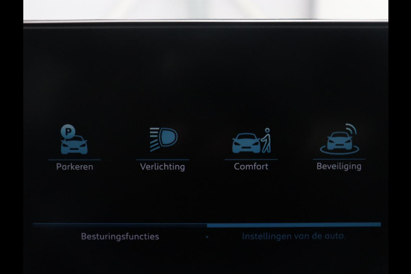 Peugeot 3008 1.6 HYbrid 225 Allure Pack Business | SOH 98.4% | Half Leder | Dodehoek detectie | Sfeerverlichting | Virtual Dashboard | Carplay | Climate control | Cruise control |