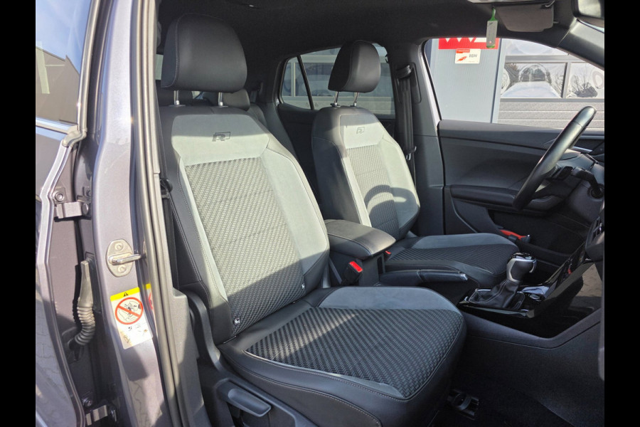 Volkswagen T-Cross 1.0 TSI R-Line | CAMERA | ADAPTIVE | CARPLAY | CLIMA | 18 INCH | KEYLESS