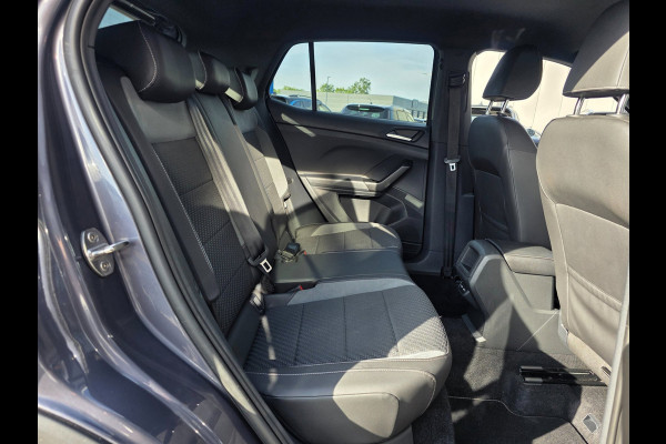 Volkswagen T-Cross 1.0 TSI R-Line | CAMERA | ADAPTIVE | CARPLAY | CLIMA | 18 INCH | KEYLESS
