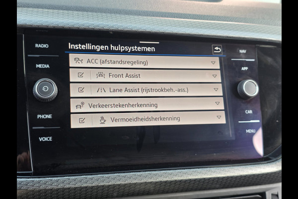 Volkswagen T-Cross 1.0 TSI R-Line | CAMERA | ADAPTIVE | CARPLAY | CLIMA | 18 INCH | KEYLESS
