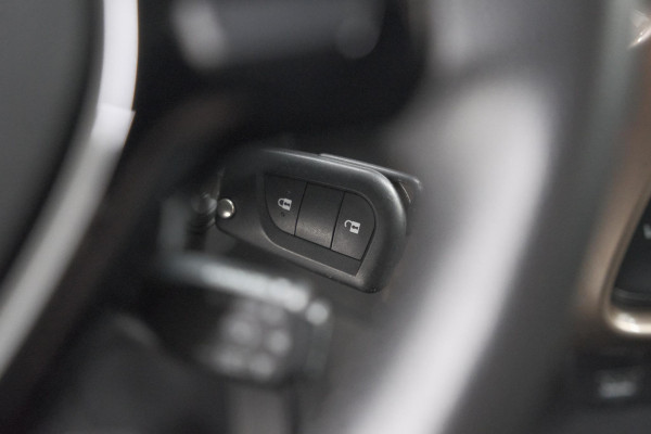Citroën C1 1.0 VTi Origins | UNIEK! | Camera | Climate Control | 15 Inch Lichtmetalen Velgen