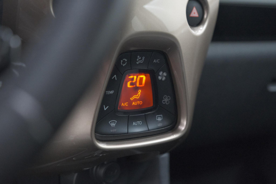 Citroën C1 1.0 VTi Origins | UNIEK! | Camera | Climate Control | 15 Inch Lichtmetalen Velgen