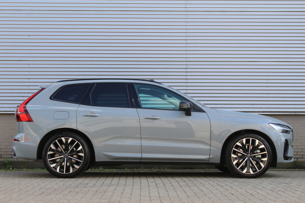 Volvo XC60 2.0 T6 Plug-in hybrid AWD Plus Dark | Luchtvering | Head-Up | Trekhaak | 360 Camera