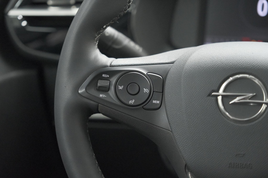 Opel Corsa Turbo 100 Level 3 | Stoelverwarming | Navigatie | Parkeersensoren | Apple Carplay